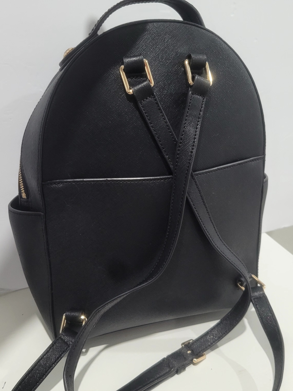 Henri Bendel($300 Retail) Black Leather Mini Backpack  Good Cond - Picture 7 of 17